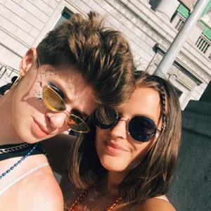 Meet your Posher, Annelise